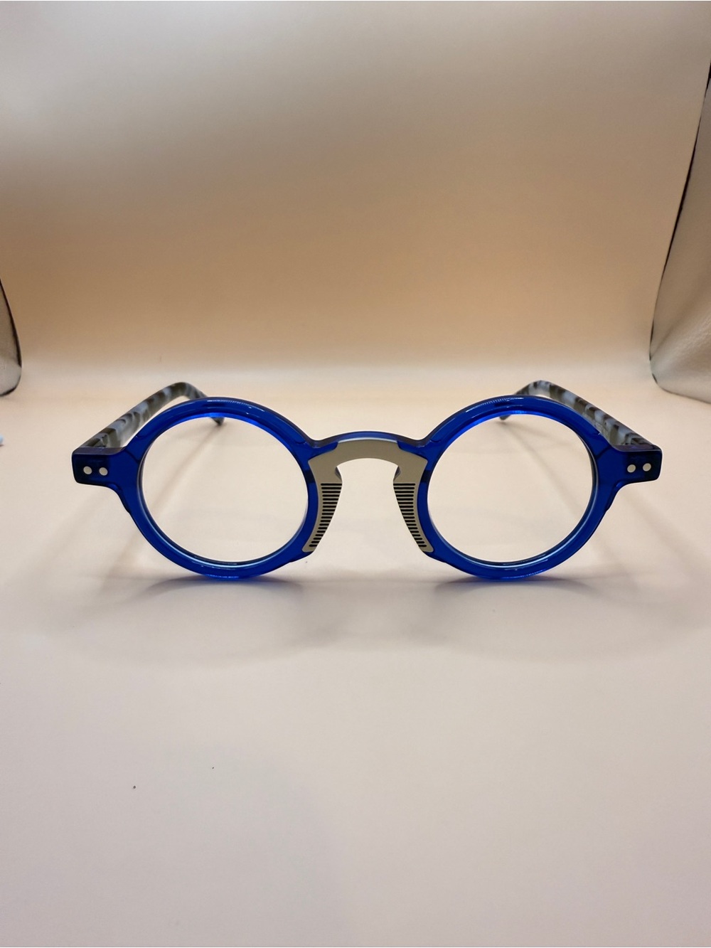 ZEELOOL stylish Round Transparent Blue Glasses Frame, no Prescription - Picture 2 of 6
